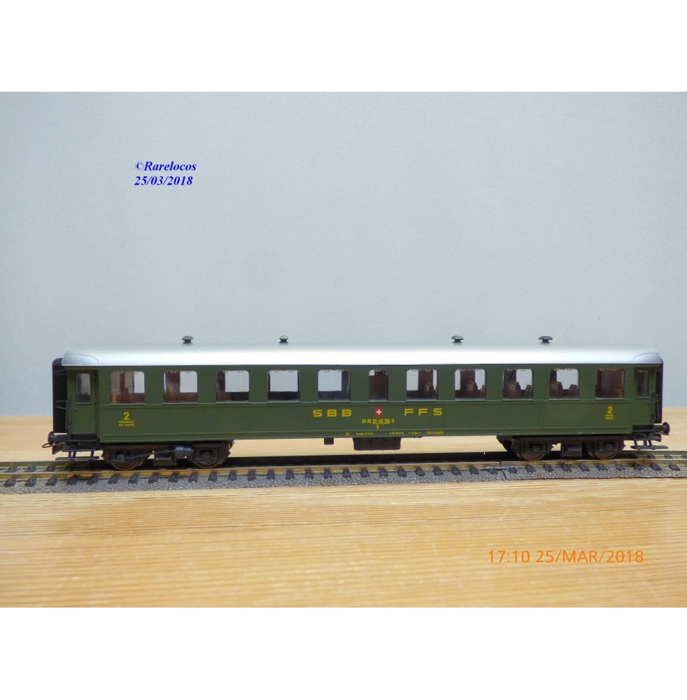 ROCO 44200A,  voiture 2 Kl. MBS   BO