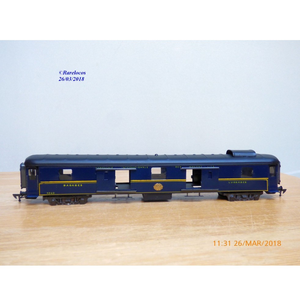 Fourgon à Bogies OCEM 6 Portes SNCF – PMP Métal – Échelle HO – France