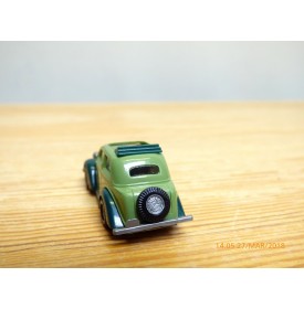 PRALINE  ????, FORD Eifel découvrable   1/87 ème  HO