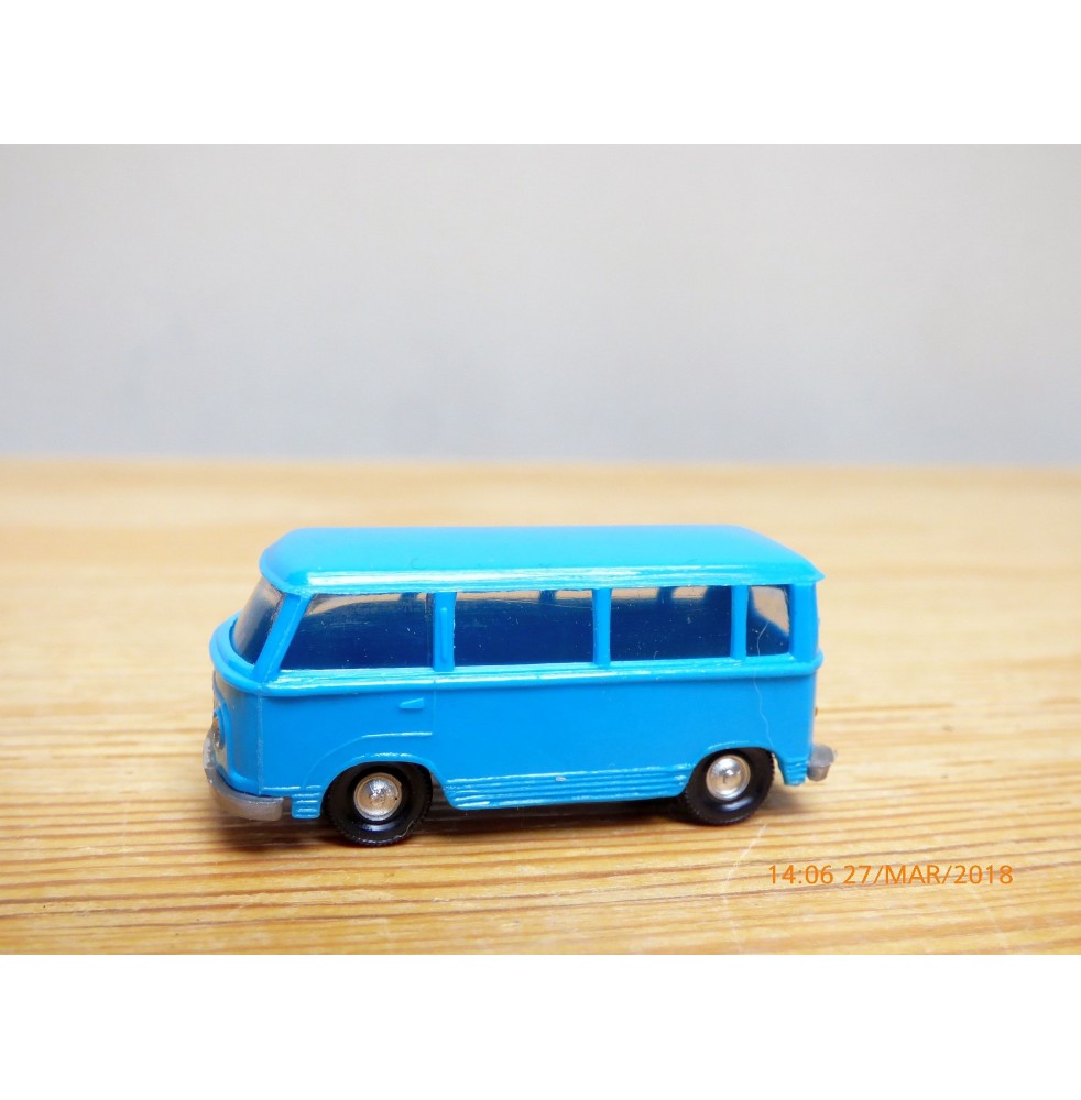 Eko , Renault 4 L  1/87  HO