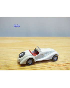 WIKING   ,  BMW 328  blanche   1/87   HO