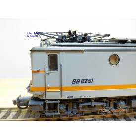 ROCO 43770 motrice double Ae 8/14  N° 11852 SBB  BO