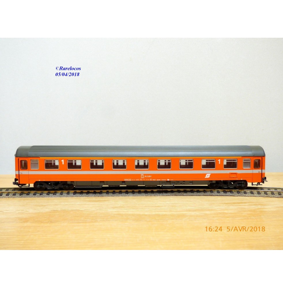 ROCO 44227A voiture unifiée 2  ème classe type B SBB BO