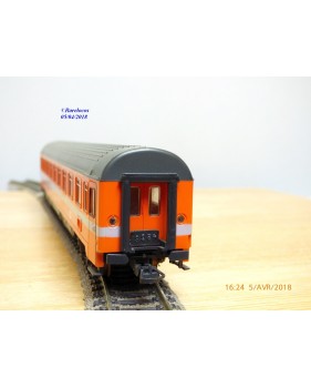ROCO  4236A ,  voiture Eurofima  1 ére classe  type Amoz  ÖBB    BO