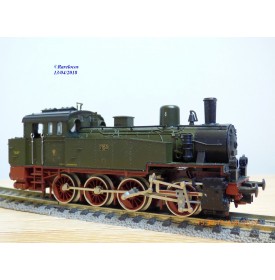 TRIX International  21213, coffret locotender T 13  ( Br 92 )  et 4 wagons KPEV   BO