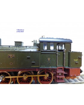 TRIX International  21213, coffret locotender T 13  ( Br 92 )  et 4 wagons KPEV   BO
