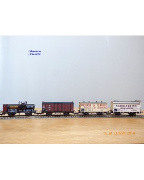 TRIX International  21213, coffret locotender T 13  ( Br 92 )  et 4 wagons KPEV   BO
