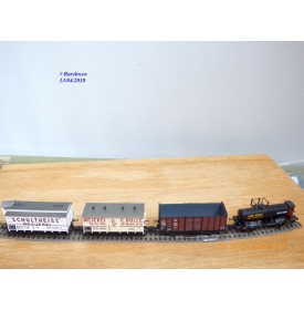 TRIX International  21213, coffret locotender T 13  ( Br 92 )  et 4 wagons KPEV   BO