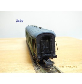 JOUEF  5110, voiture  OCEM à rivets  mixte 3 Cl. / fourgon  C4Dyi   PLM    BO