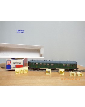 JOUEF  5110, voiture  OCEM à rivets  mixte 3 Cl. / fourgon  C4Dyi   PLM    BO
