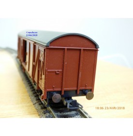 Roco 46407, wagon couvert  type Gbs 254 N°:150 1 572-2   BO