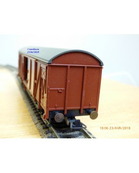 Roco 46407, wagon couvert  type Gbs 254 N°:150 1 572-2   BO