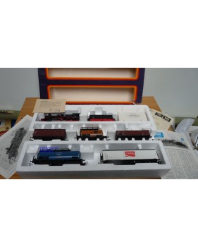 PIKO  075200  coffret BR 38 et 5 wagons DR BO 