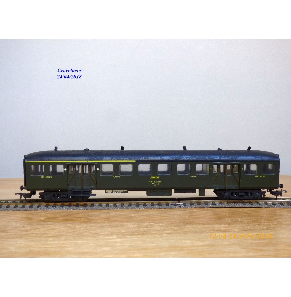 RMA ???   , voiture banlieue ex PLM  mixte de 1 / 2 Cl. type ABz    SNCF