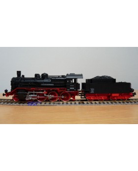 PIKO  075200  coffret BR 38 et 5 wagons DR BO 