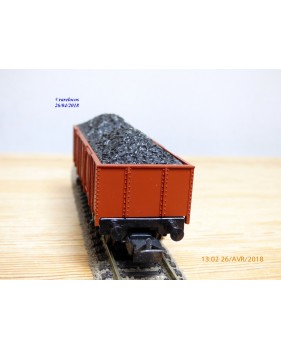 ELECTROTREN  1201, wagon tombereau chargé de charbon   RENFE   BO