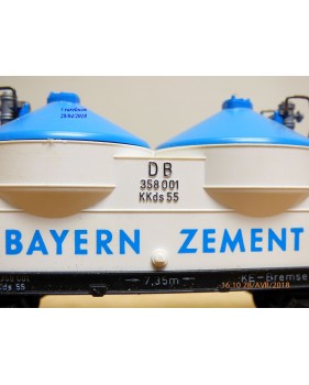 Fleischmann 5480,  wagon trémie silos à ciment  type Kkds 55   BAYERN  ZEMENT   DB    BO