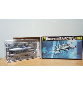 HELLER  233 MESSERSCHMITT Me 262 B1a / U1