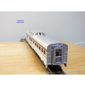 IHC  47747, voiture grandes lignes ( corrugated side Vista Dome  ) " Catenary View "   PRR   neuf   BO 