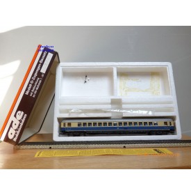 ADE 3203, voiture mixte fourgon / 2 Kl. POP Farben  DB  BO