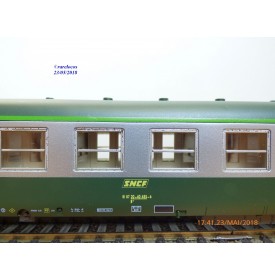 LIMA Collection véro 309373, voiture grandes lignes DEV  AO  B10    2 Cl.   SNCF      BO