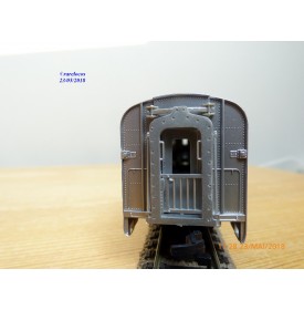 IHC  6730, voiture restaurant ( corrugated side grill )  N°: 4528    PRR   neuf   BO 