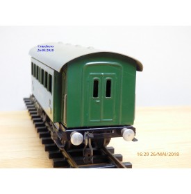 BUCO 8626, voiture de 2 ème classe avec éclairage intérieur et feu de fin de convoi  SBB  BO