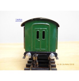 BUCO 8626, voiture de 2 ème classe avec éclairage intérieur et feu de fin de convoi  SBB  BO