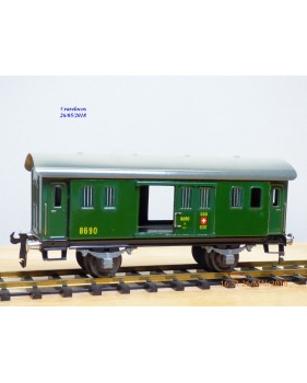 BUCO 8626, voiture de 2 ème classe avec éclairage intérieur et feu de fin de convoi  SBB  BO