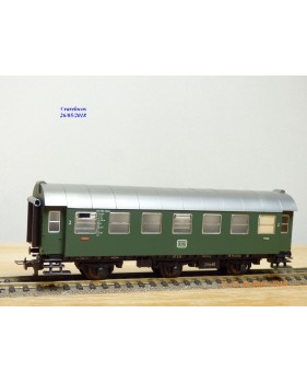 FLEISCHMANN 1407, voiture à 3 essieux de 2 Kl.  type B3yge   DB BO