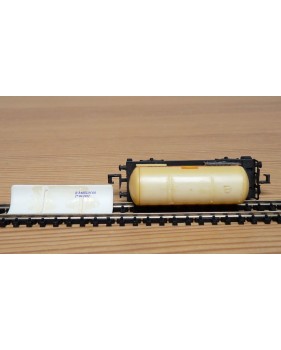 ARNOLD 0451  wagon citerne Butan DB 