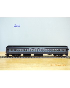 BACHMANN Spectrum  89105,  voiture grandes lignes ( coach ) New York Central  N° 964  . Neuf   BO