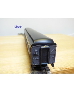 BACHMANN Spectrum  89105,  voiture grandes lignes ( coach ) New York Central  N° 964  . Neuf   BO