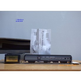 BACHMANN Spectrum  89101,  voiture grandes lignes  mixte ( combine ) New York Central  N° 304  . Neuf   BO