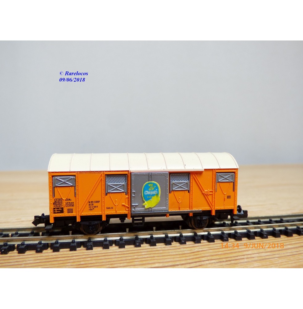 FLEISCHMANN  8331,  wagon couvert réfrigérant  transport de bananes CHIQUITA   BO   N
