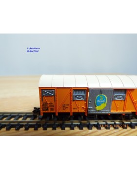 FLEISCHMANN  8331,  wagon couvert réfrigérant  transport de bananes CHIQUITA   BO   N
