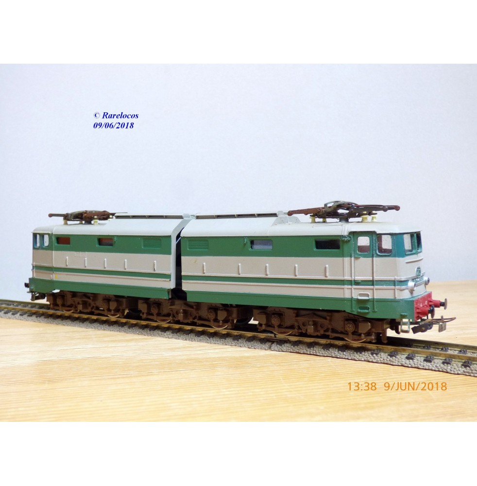 Rivarossi "véro" 1447 . 6, motrice Bo Bo Bo   E 646  2 ème série N°: E646 027   FS   BO