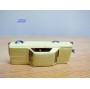 WIKING  22m ,  Chevrolet 22 m  jaune paille    1/87   HO