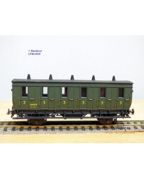 ELEC TRAINS  4E3 , voiture ancienne type C6 N°: 3104  EST Neuf BO