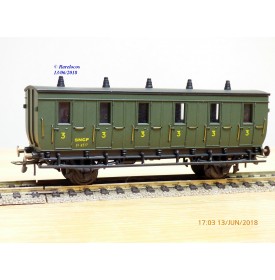 ELEC TRAINS  4E3 , voiture ancienne type C6 N°: 3104  EST Neuf BO