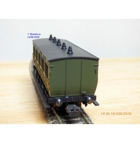 ELEC TRAINS  4E3 , voiture ancienne type C6 N°: 3104  EST Neuf BO