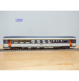 ROCO 44227A voiture unifiée 2  ème classe type B SBB BO