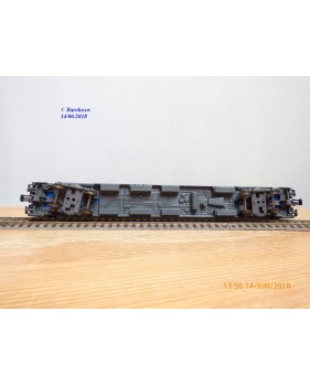 ROCO 04299,  voiture UIC 1 ére classe  A 10 tu  dite Corail     BO