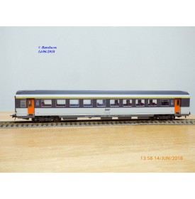 ROCO 44227A voiture unifiée 2  ème classe type B SBB BO