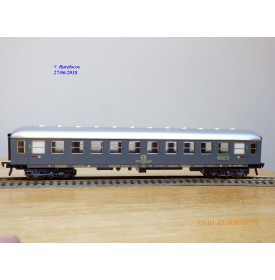 FLEISCHMANN 5142, voiture grandes lignes de 1 ère classe  grise   type Az     FS    neuf   BO