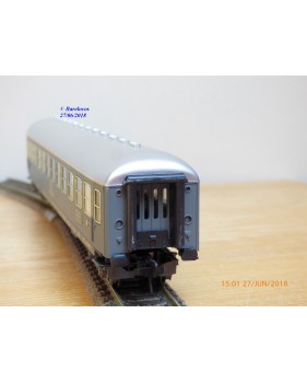 FLEISCHMANN 5142, voiture grandes lignes de 1 ère classe  grise   type Az     FS    neuf   BO