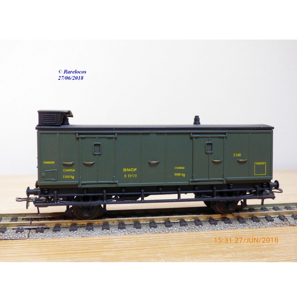 MMM-RG ???, voiture ancienne à 2 essieux de 3ème classe avec compartiment dames seules  type C6  ° 3014  EST 