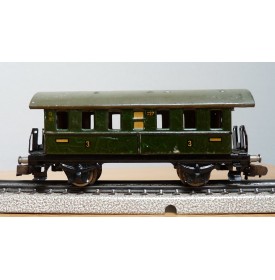 MÄRKLIN   327 . 1,  rare voiture à plate formes verte