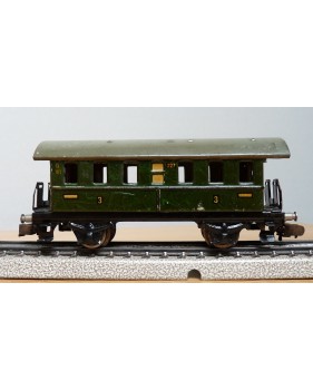 MÄRKLIN   327 . 1,  rare voiture à plate formes verte
