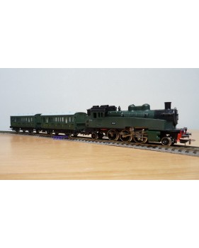PIKO  0723,  coffret 131T ETAT et 2 voitures SNCF BO 